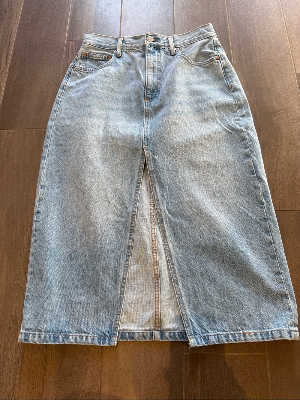 Denim Forum The '90s Halle Denim Skirt size 26 aritzia - Picture 4 of 6
